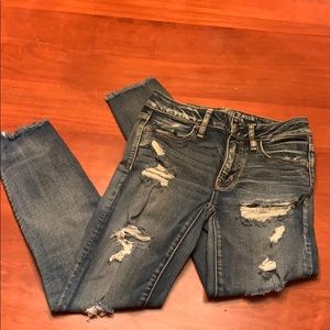 Distressed AE Jeans